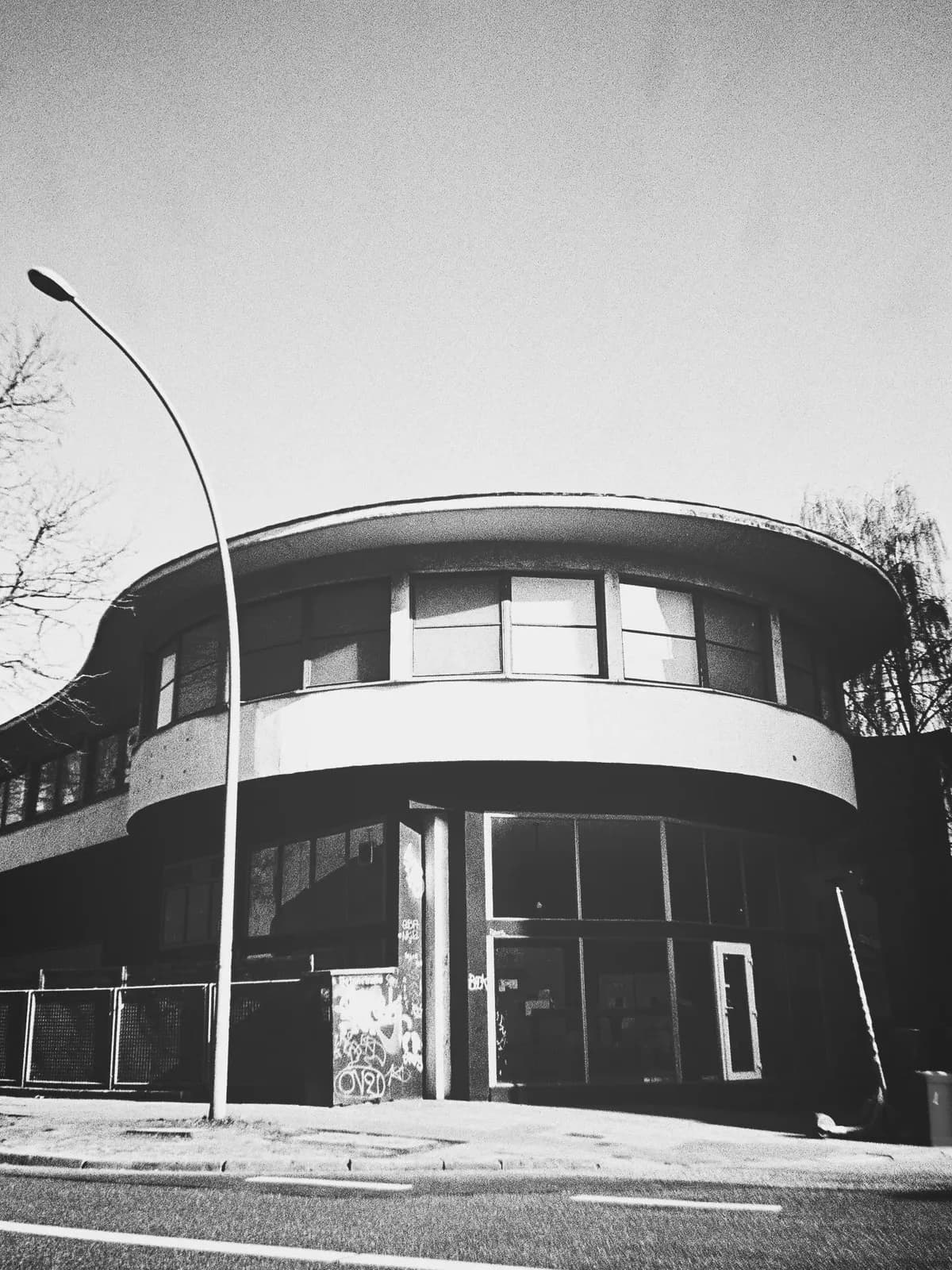 PAL: Hamburg's house music haven, reborn in glass after relocating. Beats that match Berlin.