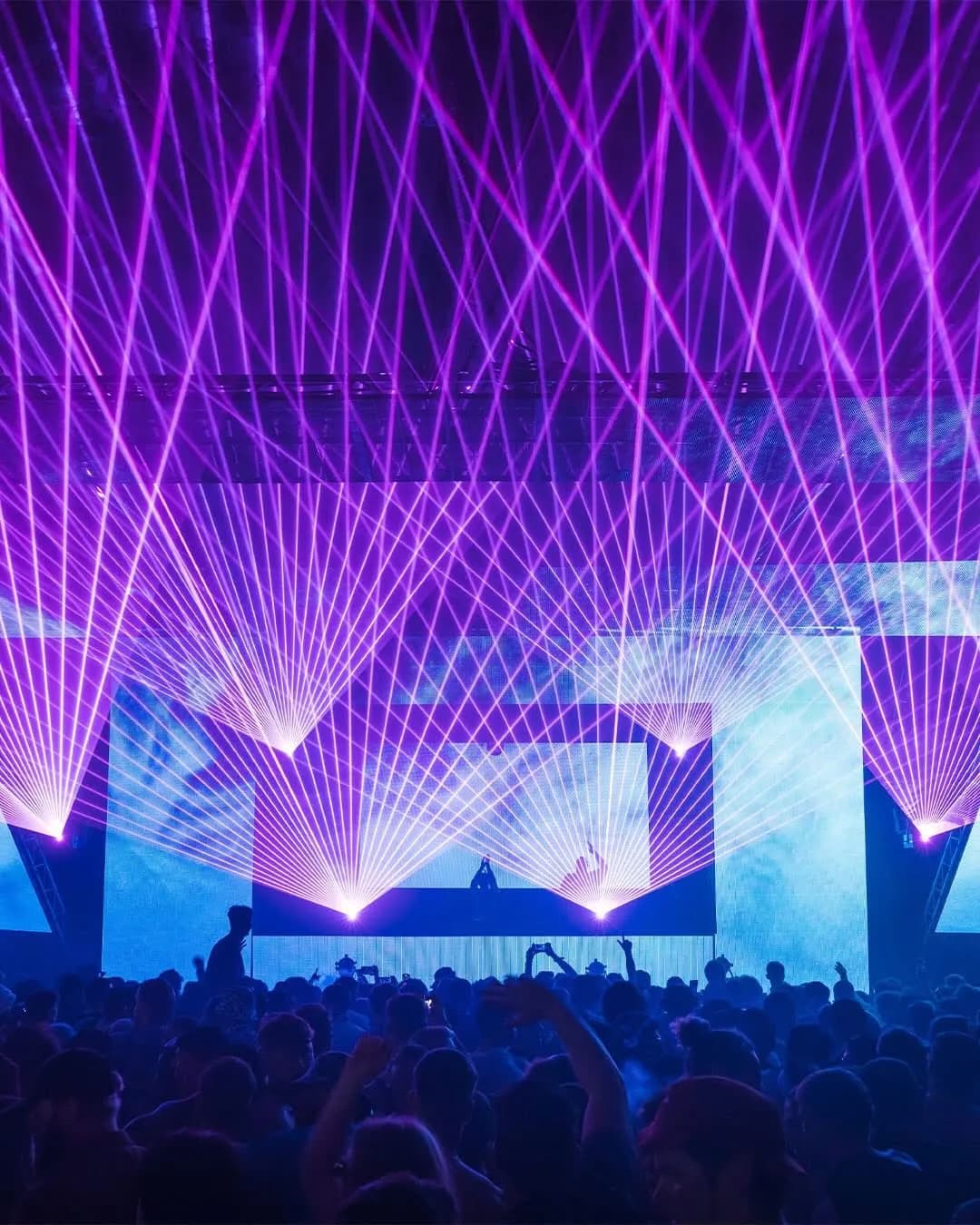 Horse Meat Disco infused Snowbombing 2026 with soulful Chicago house on the frosty Alpine stages. A true groove filled celebration amid the peaks.