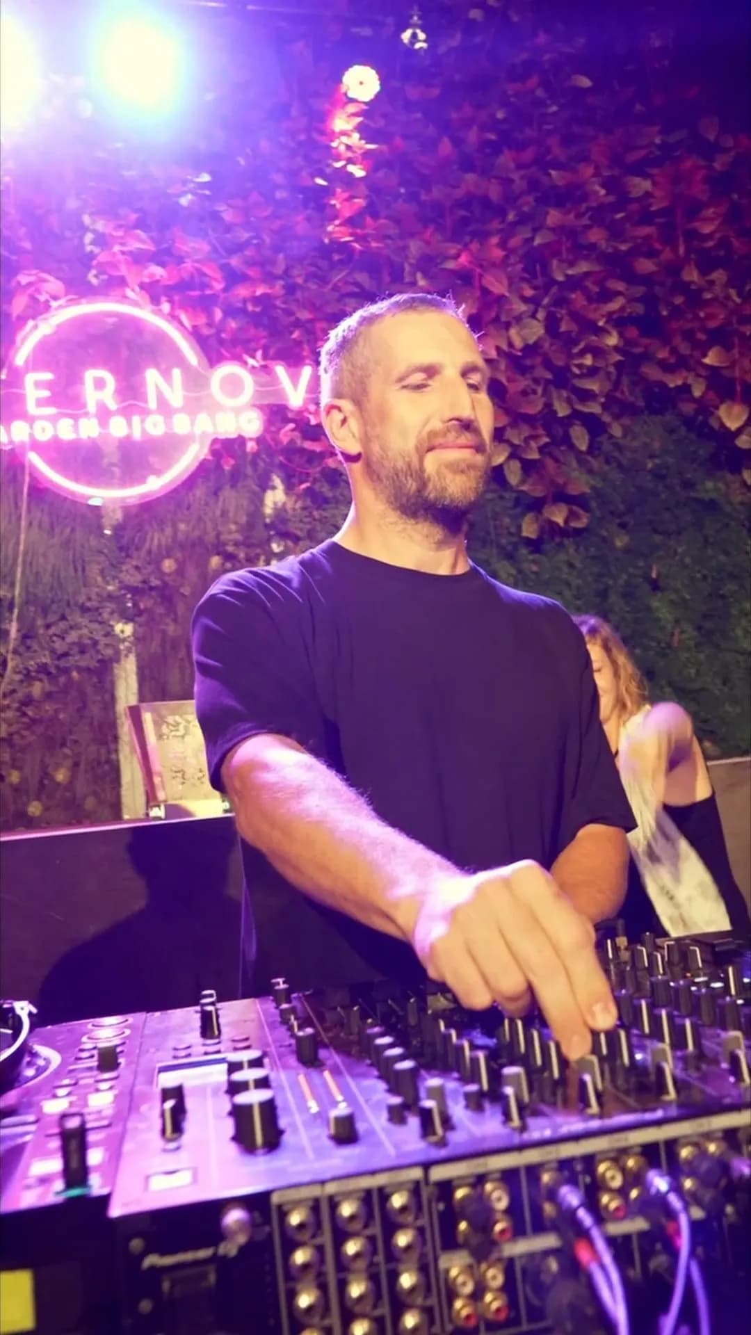 Supernova at Las Dalias, Apr 18: Sunset garden grooves with Matthias Tanzmann, Mathias Kaden, Defex & Man O To flow into intense Akasha night vibes. Day-to-night house magic