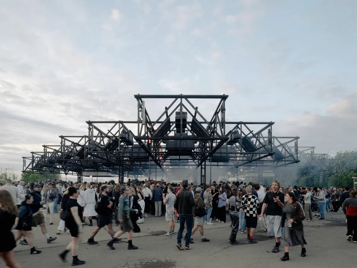 Military warehouses turned dancefloors at midnight. Only at Horst