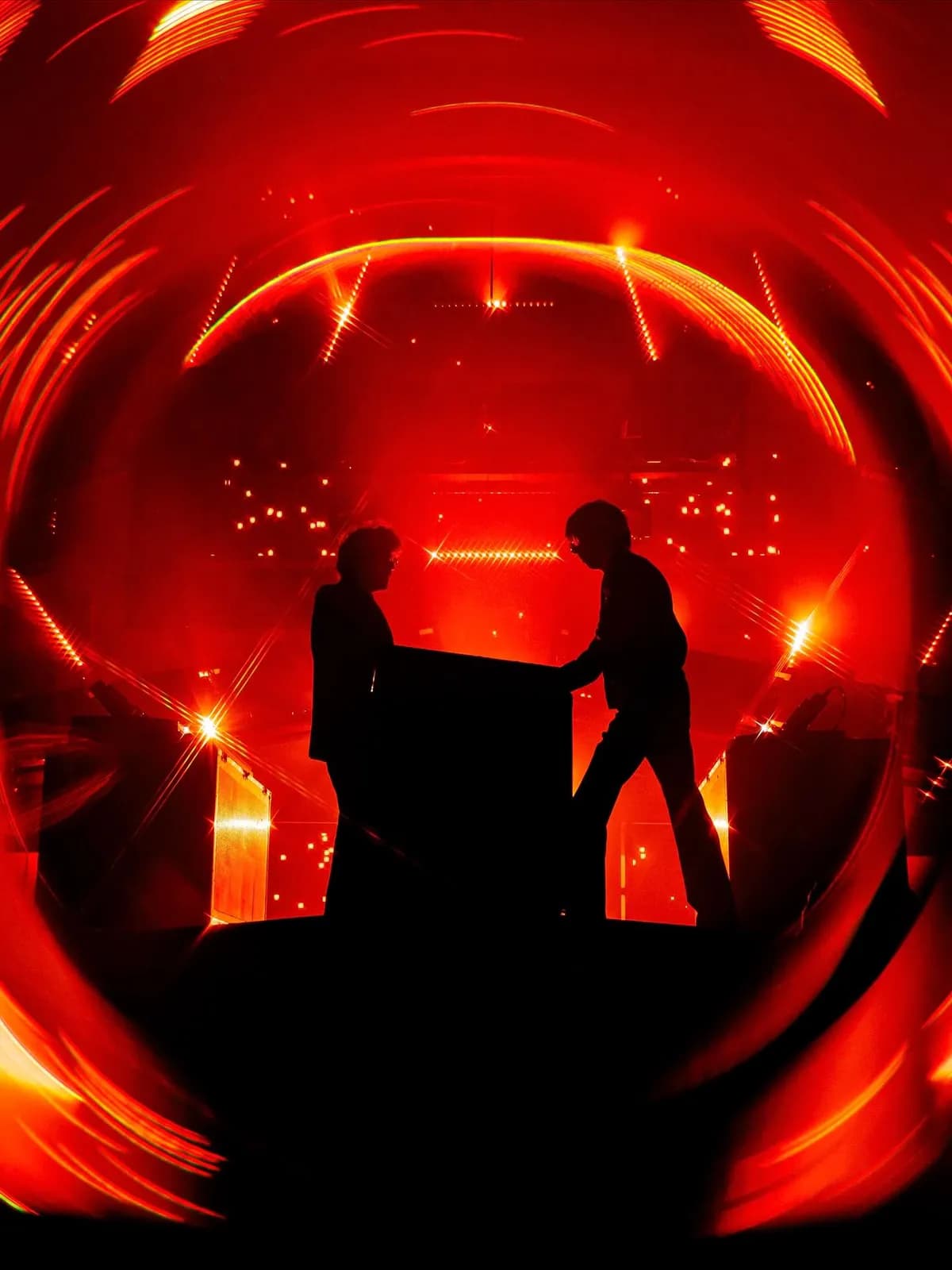  Co-headline tour with Justice last autumn. Historic show at the Sacré-Cœur in Paris. Now eleven arenas across Europe in June. The Kaytranada momentum is real and this tour is the proof.