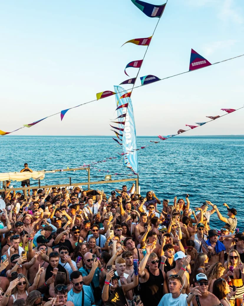 Hideout 2026 Sold Out in One Hour and the Lineup Explains Everything