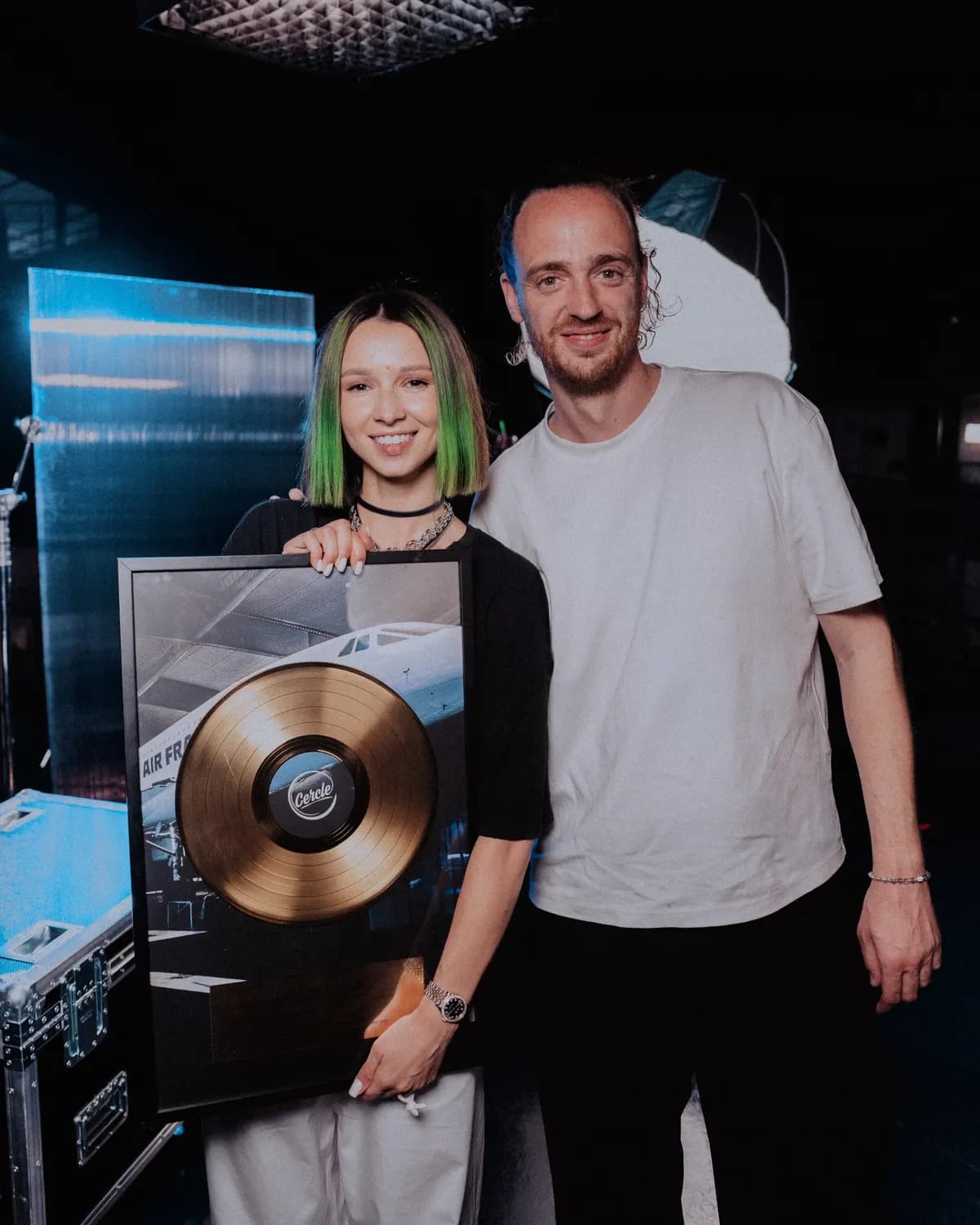Derek passing Miss Monique her first Gold single. Absolute cinema.