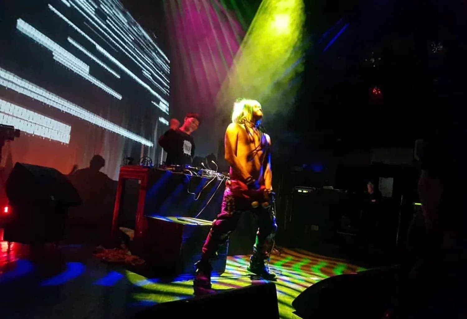 Ican Harem on stage with Gabber Modus Operandi.
