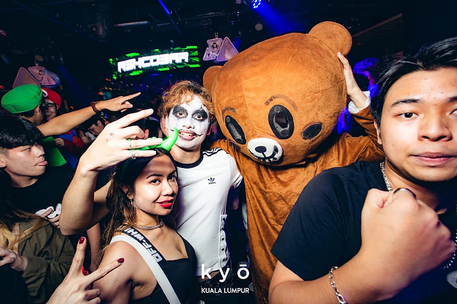 A costume night packs kyō's main floor; Ren, the club's house and techno room, sits just behind it.