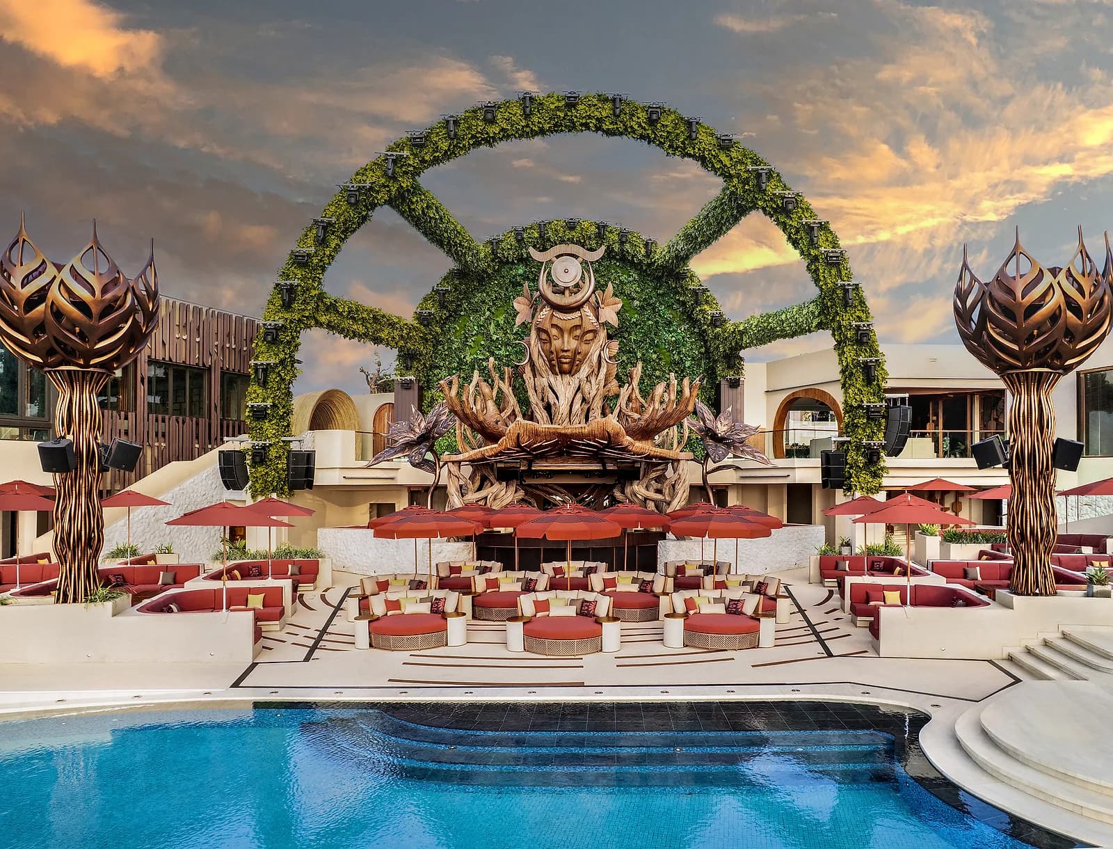 The Best Time to Go Clubbing in Bali, Season by Season