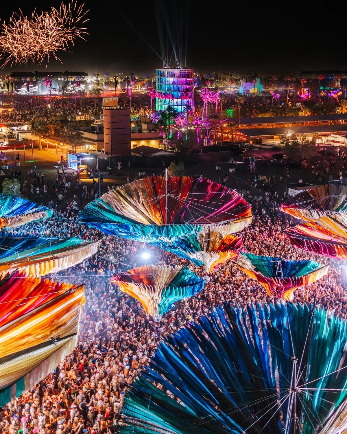Do LaB 2026 hits 20 years at Coachella: House blasts, bass drops and art fueled raves from day to dusk.