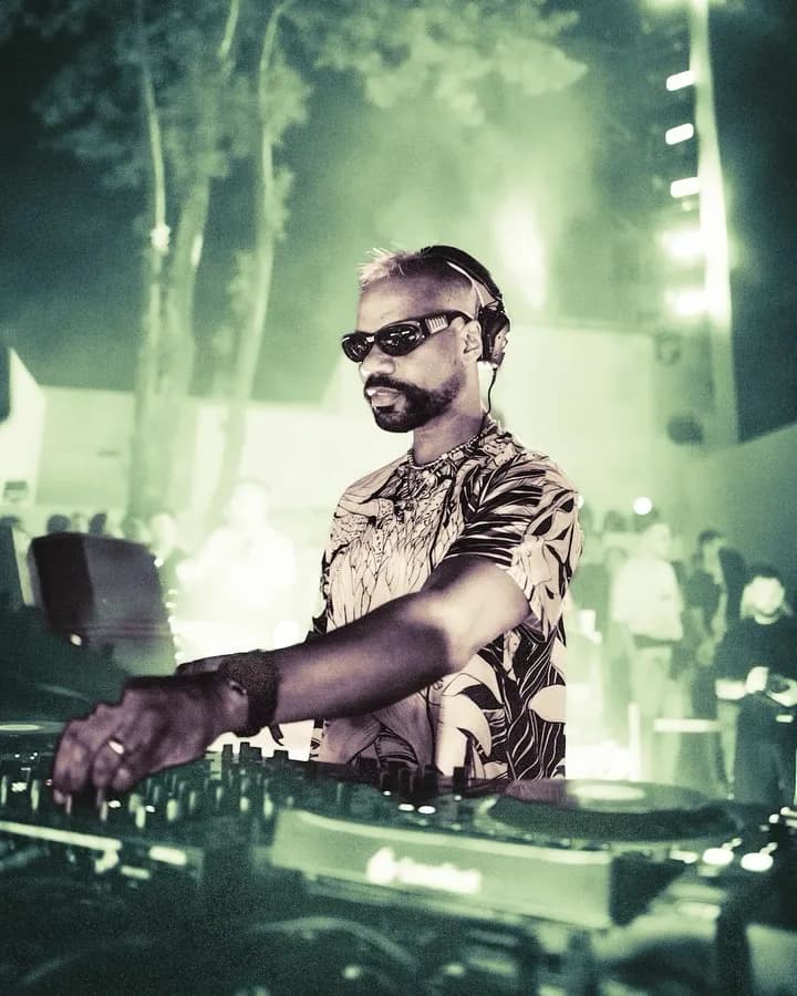 Green Velvet x AYYBO at Yuma 2026: Chicago house legend slams underground classics in epic B2B close.