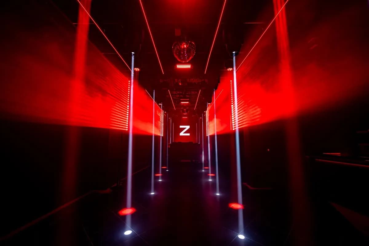 WOMB Tokyo channels Z MARUYAMA, a new club with deep house grooves shaking the walls, neon dreams in full swing. Japan's underground house haven never disappoints.