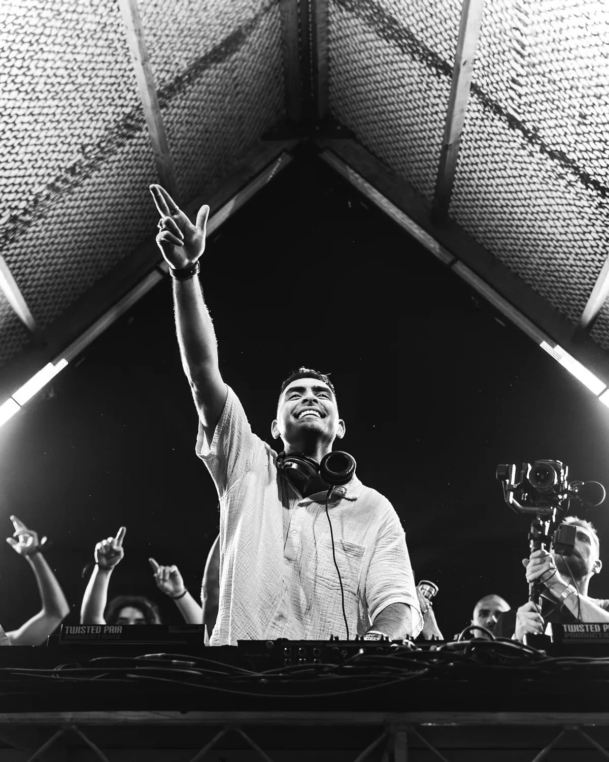 2026 is not letting up. Sónar, Finsbury Park, Red Rocks, Parklife, and a tour that runs through four continents. Sammy Virji did not come to sit down.