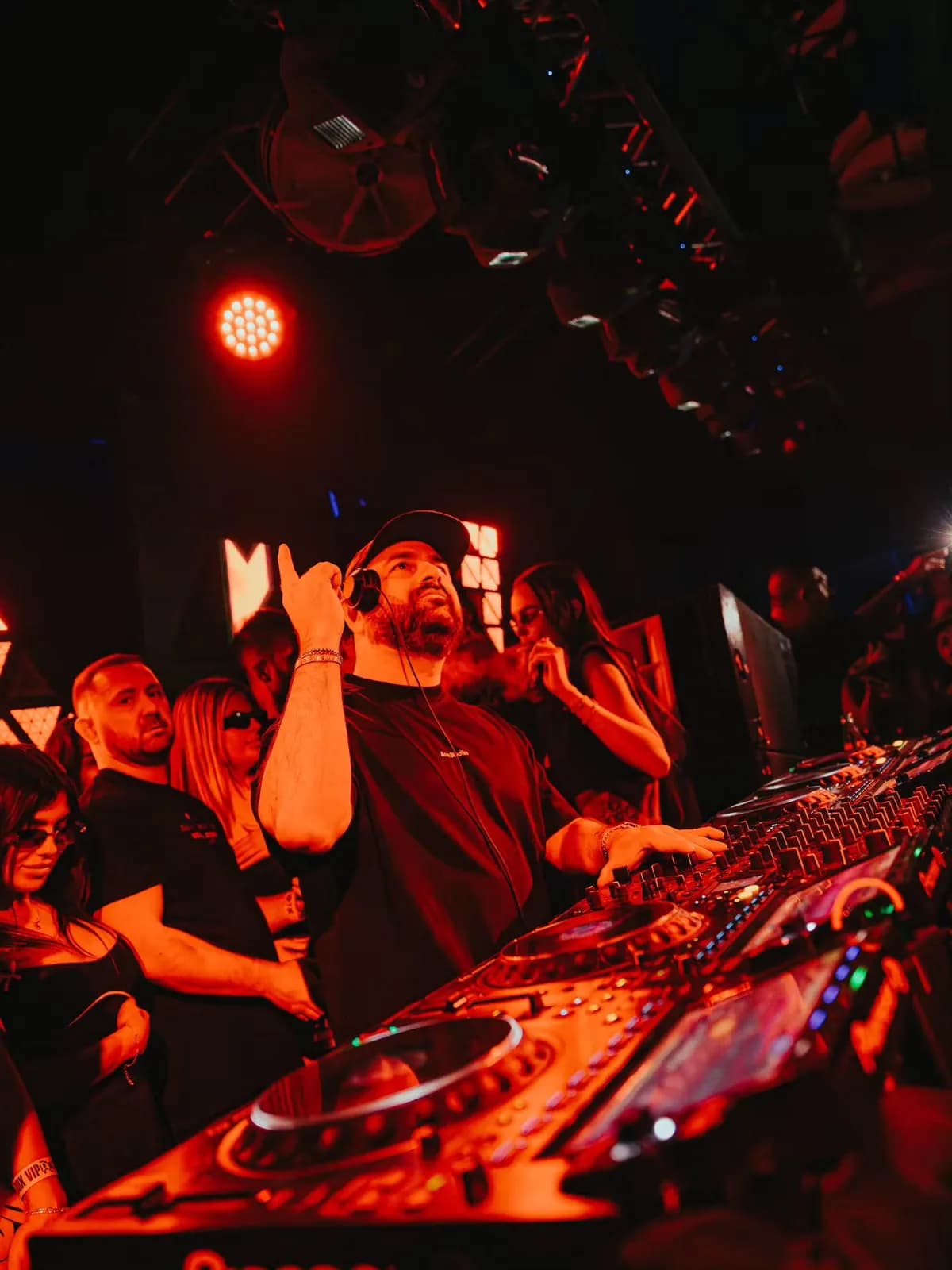 East End Dubs. East London underground to Hï Ibiza residency. built this the right way.