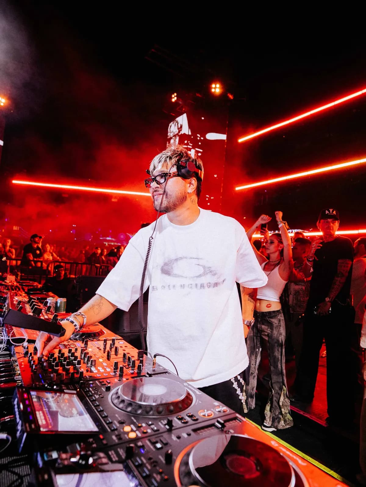 Wax Motif been sitting on bite down for a while, May 29 he finally let it go. It hits exactly as hard as you think it does.