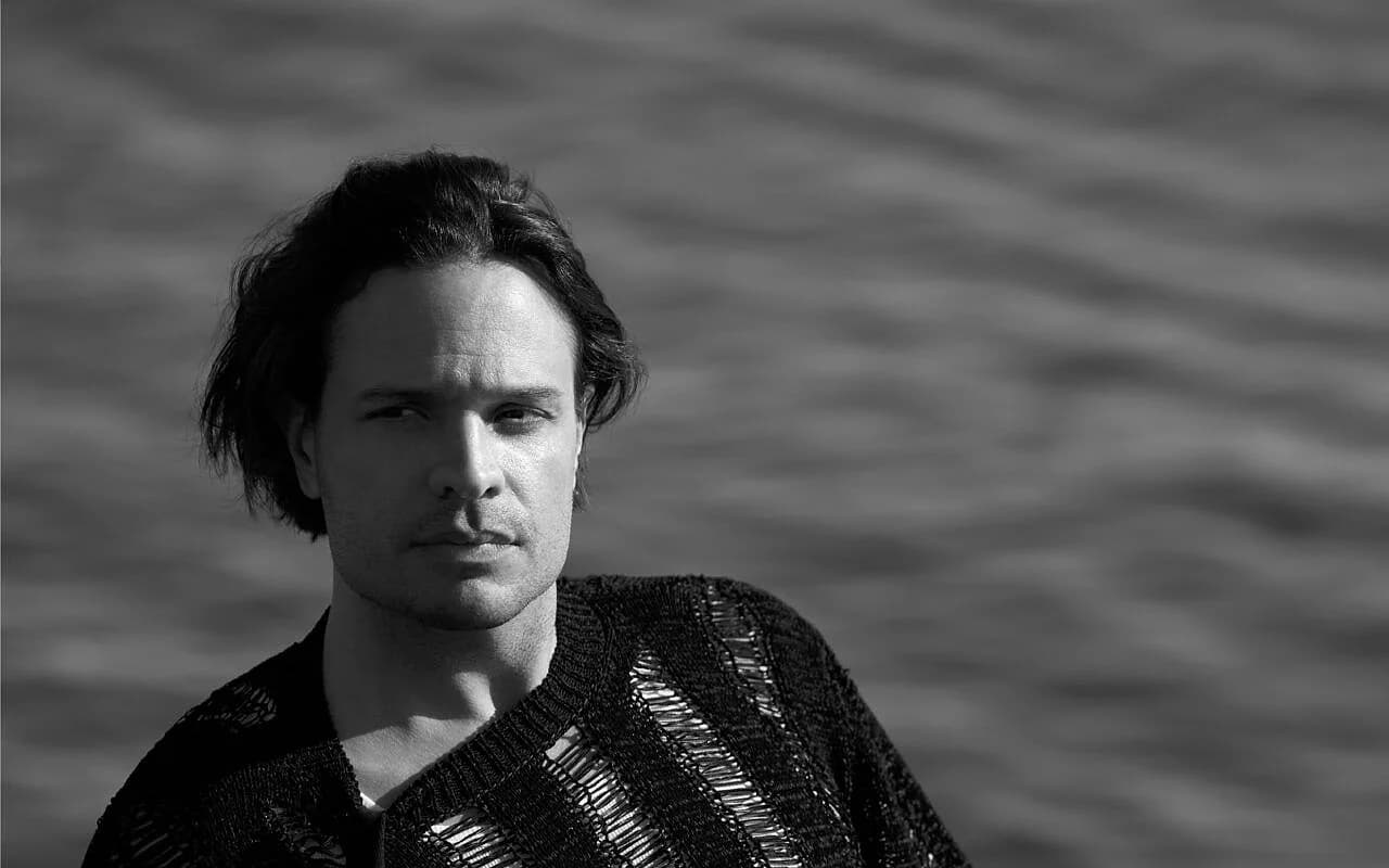 Argy Brings Melodic Techno to Zouk Singapore for F1 Race Weekend
