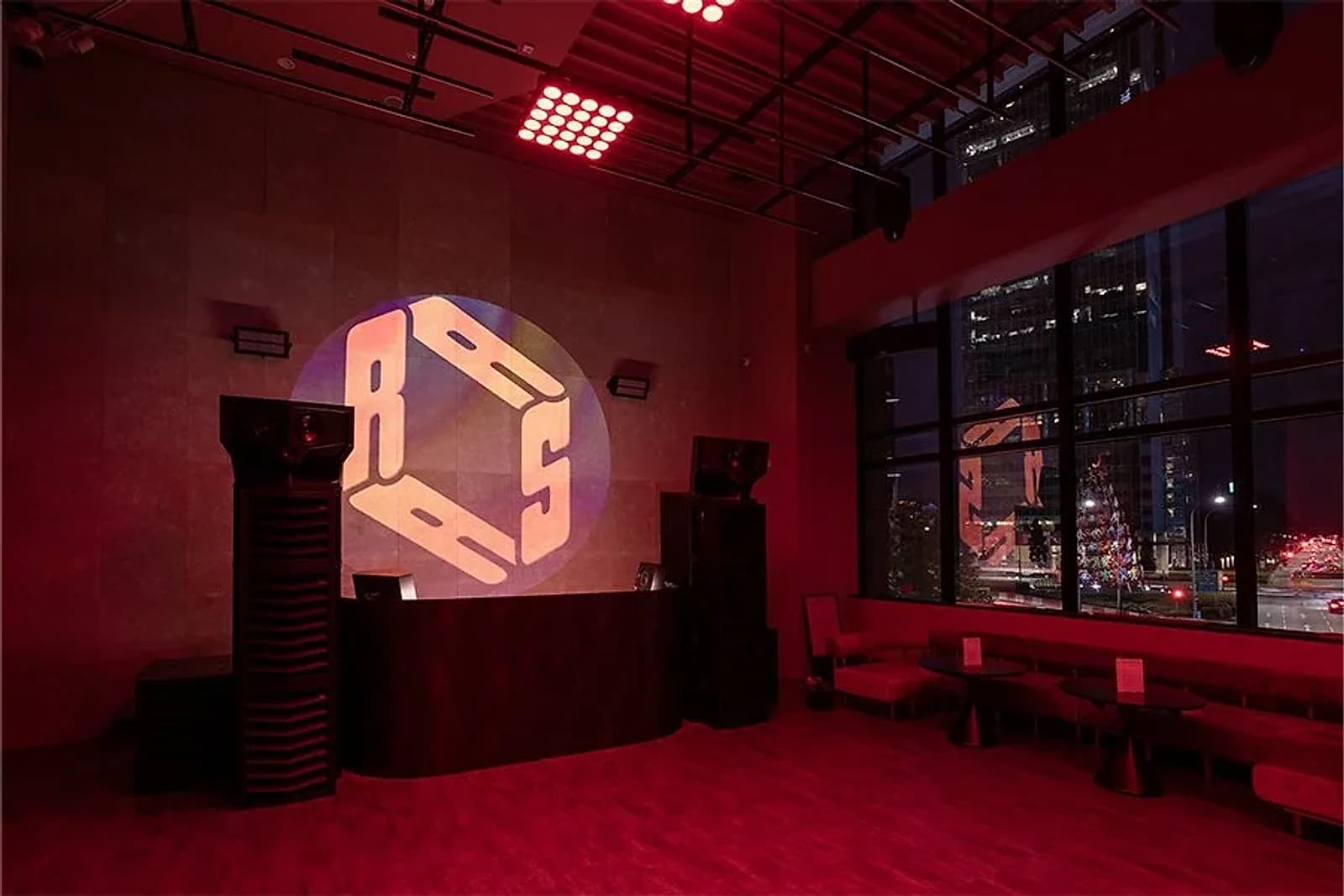 Ouissam Returns to RASA's Chocolate City as Kuala Lumpur's Alam and Shazan Take Over the Floor