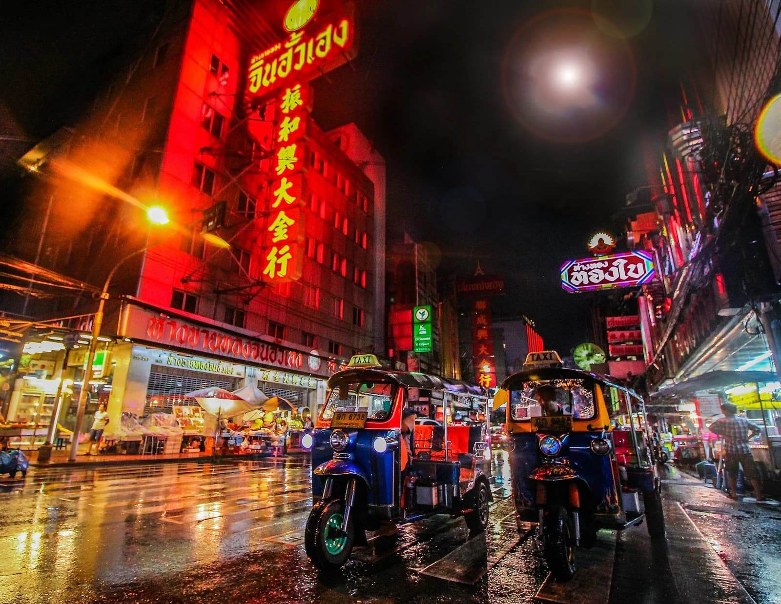 Article cover: Club Scene: Bangkok's Late-Night Revival
