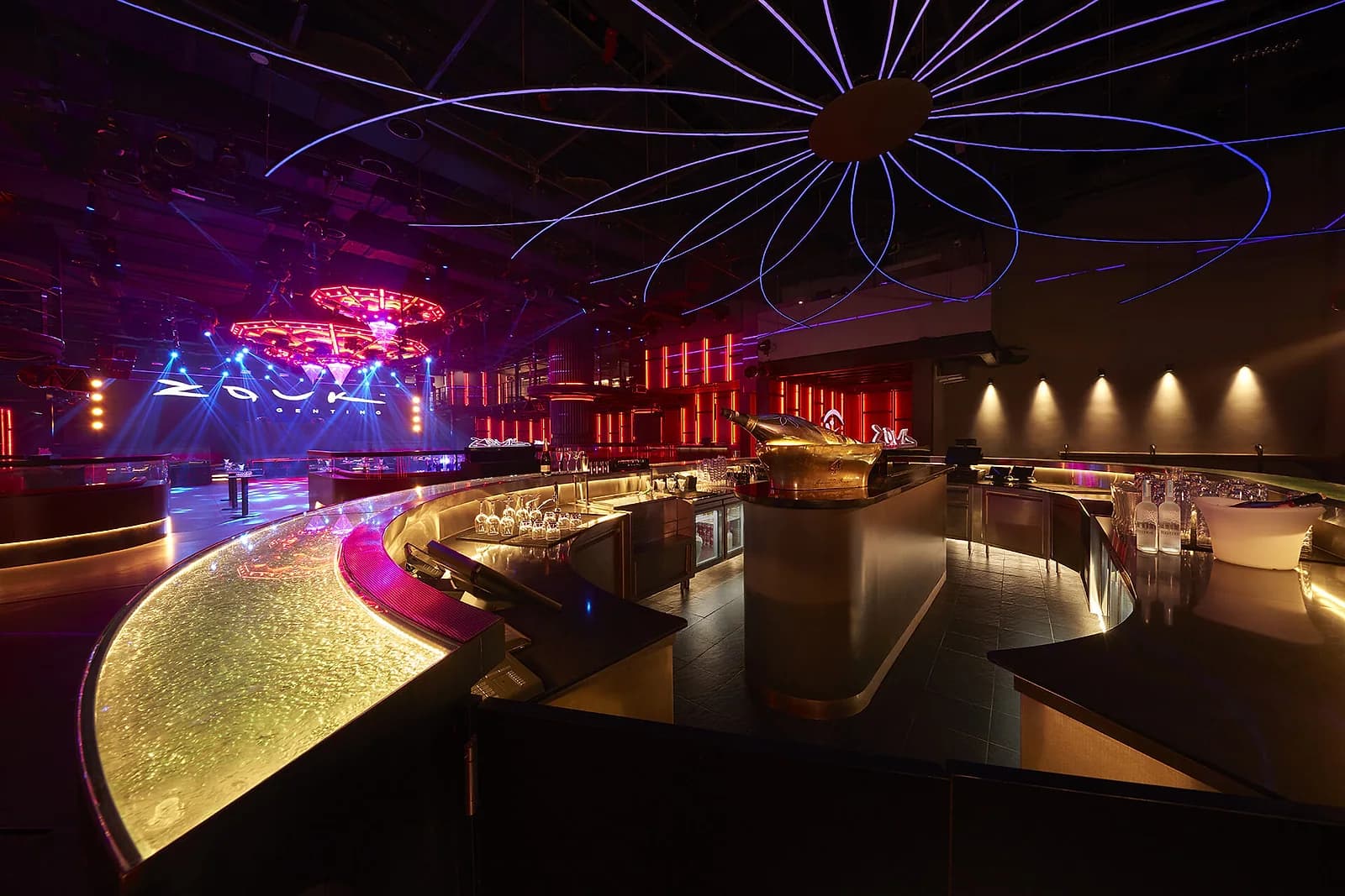 The bar at Zouk Genting, with the main stage visible behind it.