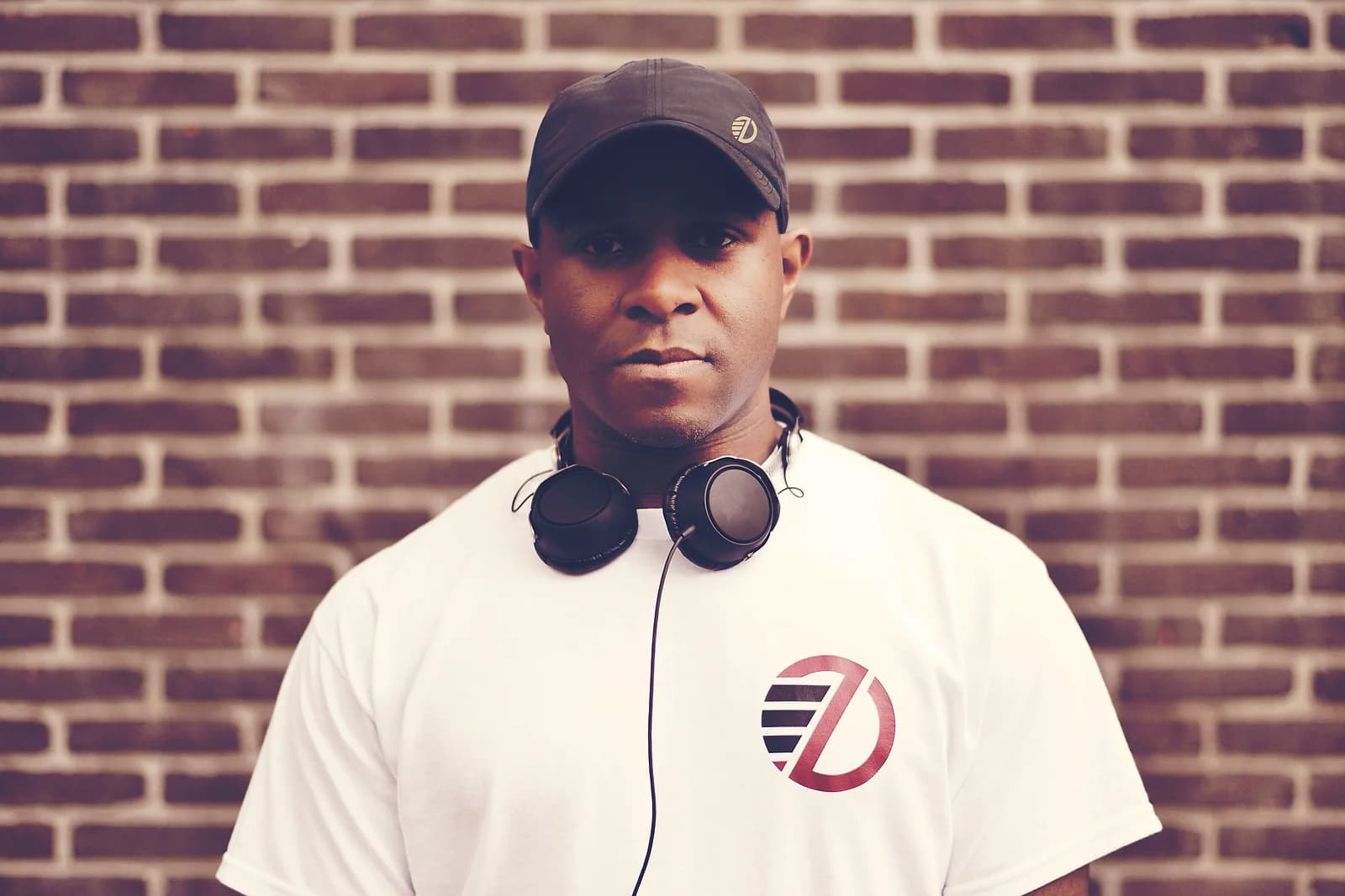 What Is UK Garage, Explained: DJ EZ Sped It Up, and Singapore's TASHASAN Keeps It Alive