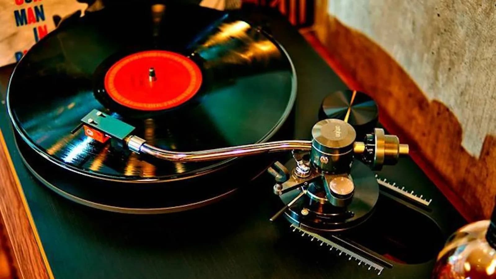 A tonearm on deck at The Analog Vault, Esplanade Mall. The shop stocks electronic pressings in mono and stereo, plus box sets and limited editions.